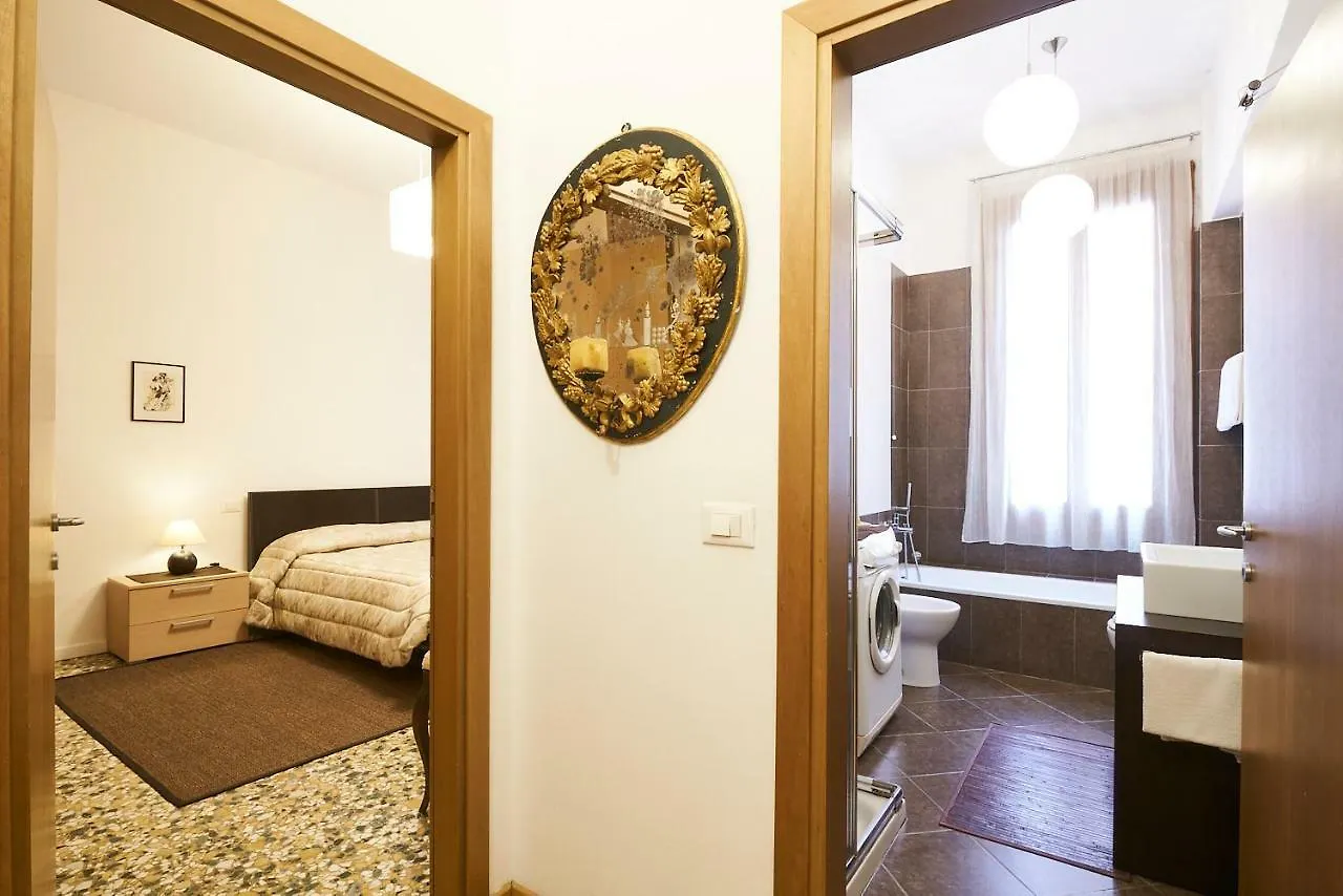 Le Tango Apartment Venice Italy
