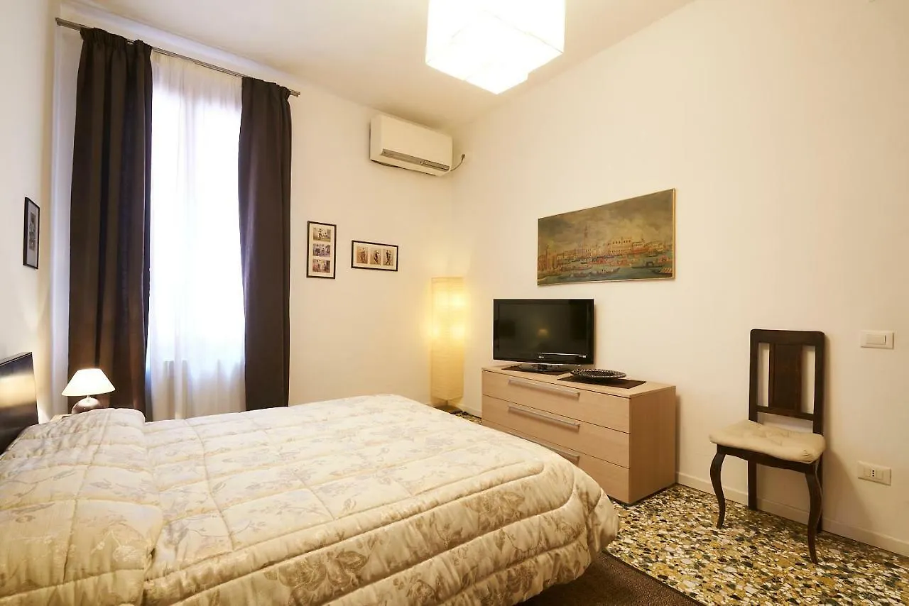 Le Tango Apartment Venice Italy